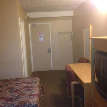 Nights Inn Motel Thunder Bay Bilik gambar